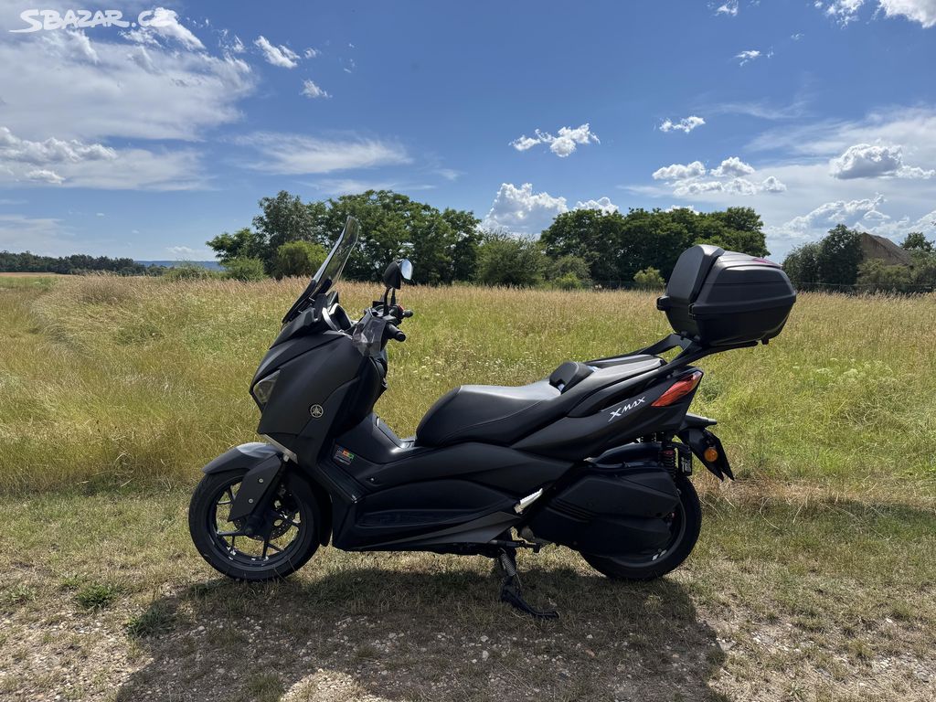 Yamaha X-max 300