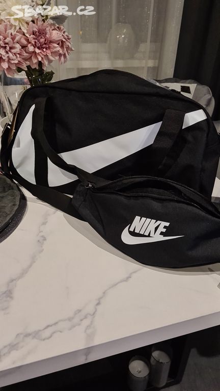 Nová ledvinka Nike