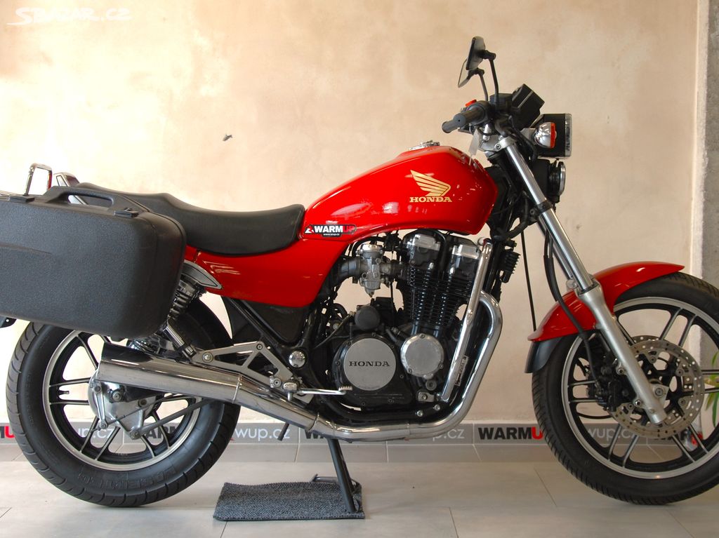 Honda CBX 650 E - hezký stav