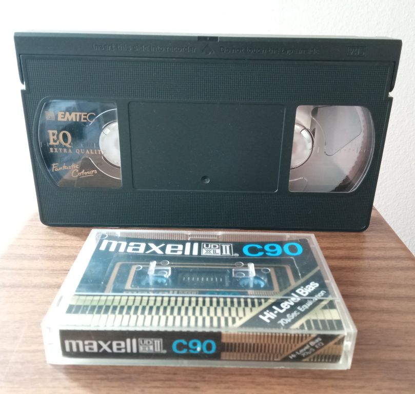 DIGITALIZACE VHS KAZET, MC, LP DESEK, MAG. PÁSEK