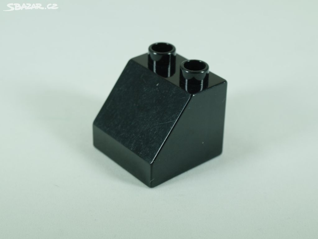 LEGO DUPLO cihla 2x2x1 1/2 sklon 45°