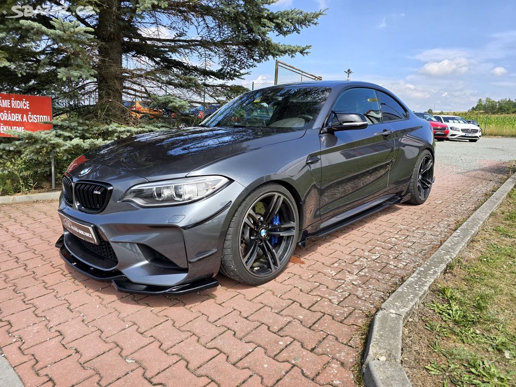 BMW M2 F87 2017 - MANUÁL - SERVIS BMW - 100 TKM