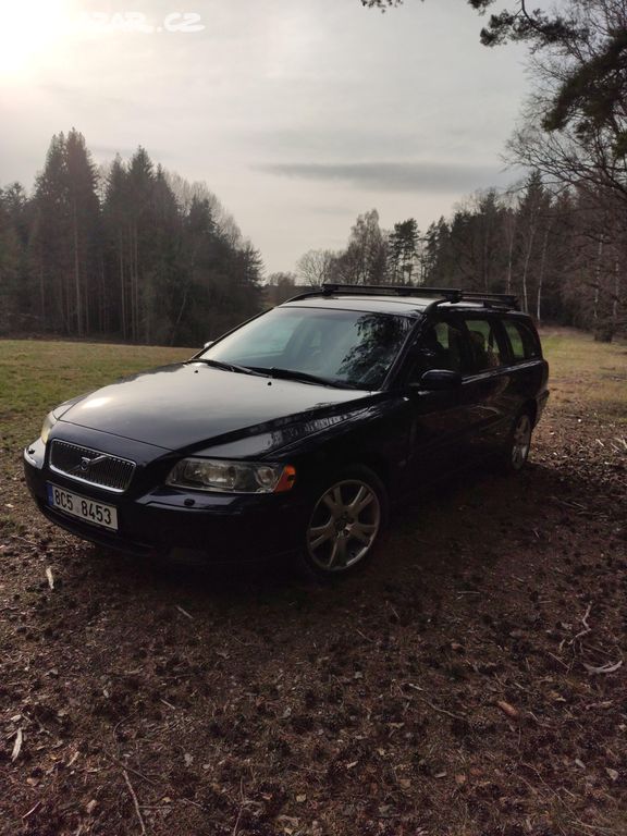 Volvo V70 (2006) - D5 AWD (Manual)