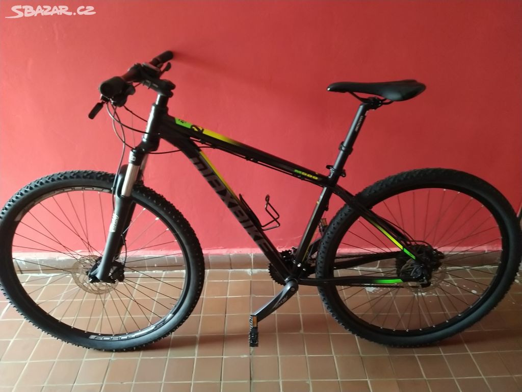 Chlapecké/Pánské horské kolo MAXBIKE M509 + přilba