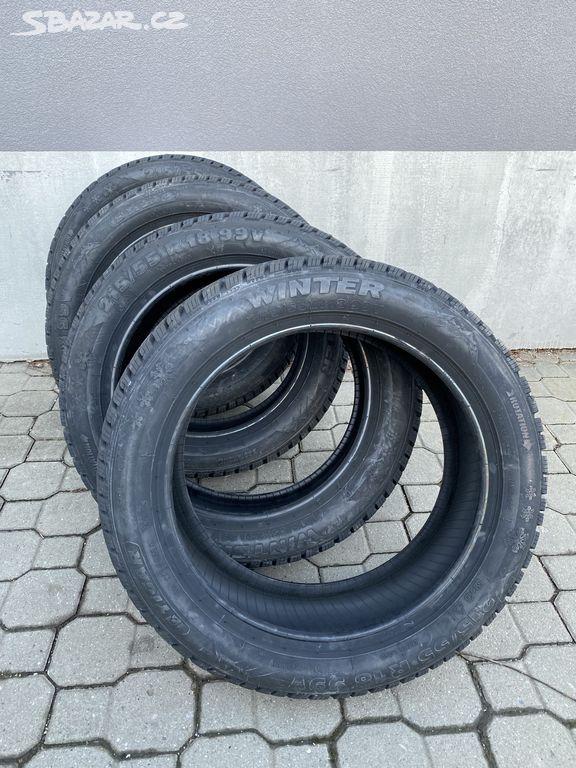 Pneumatiky zimní Tigar 215/55 R18 99V XL