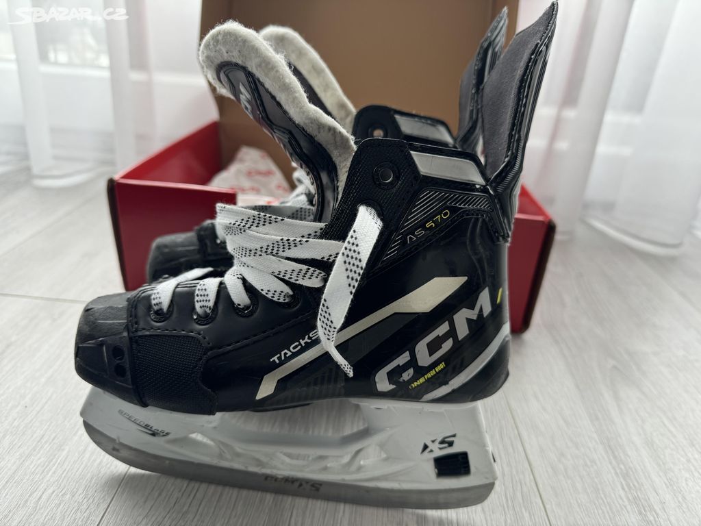 Brusle CCM Tacks AS570 Jr