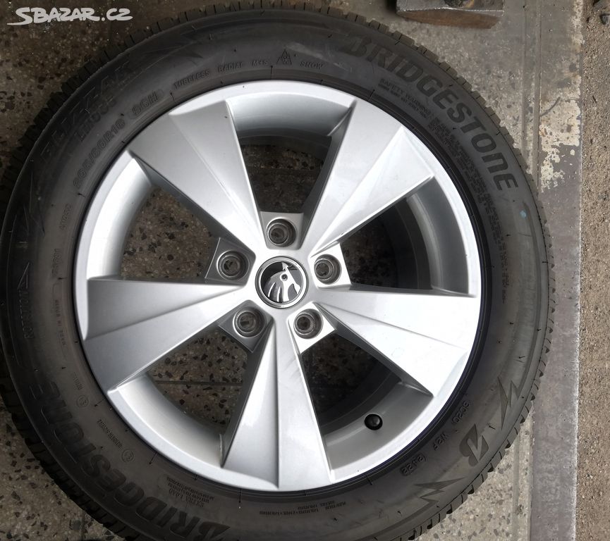 Zimní kola Škoda Octavia4 16"5X112 ET46 205/60 R16