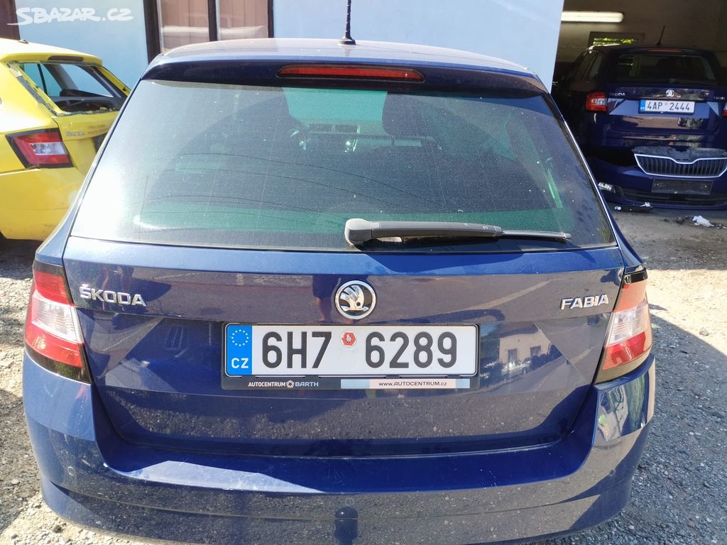 Páté dveře Škoda fabia 3 kombi kompletní