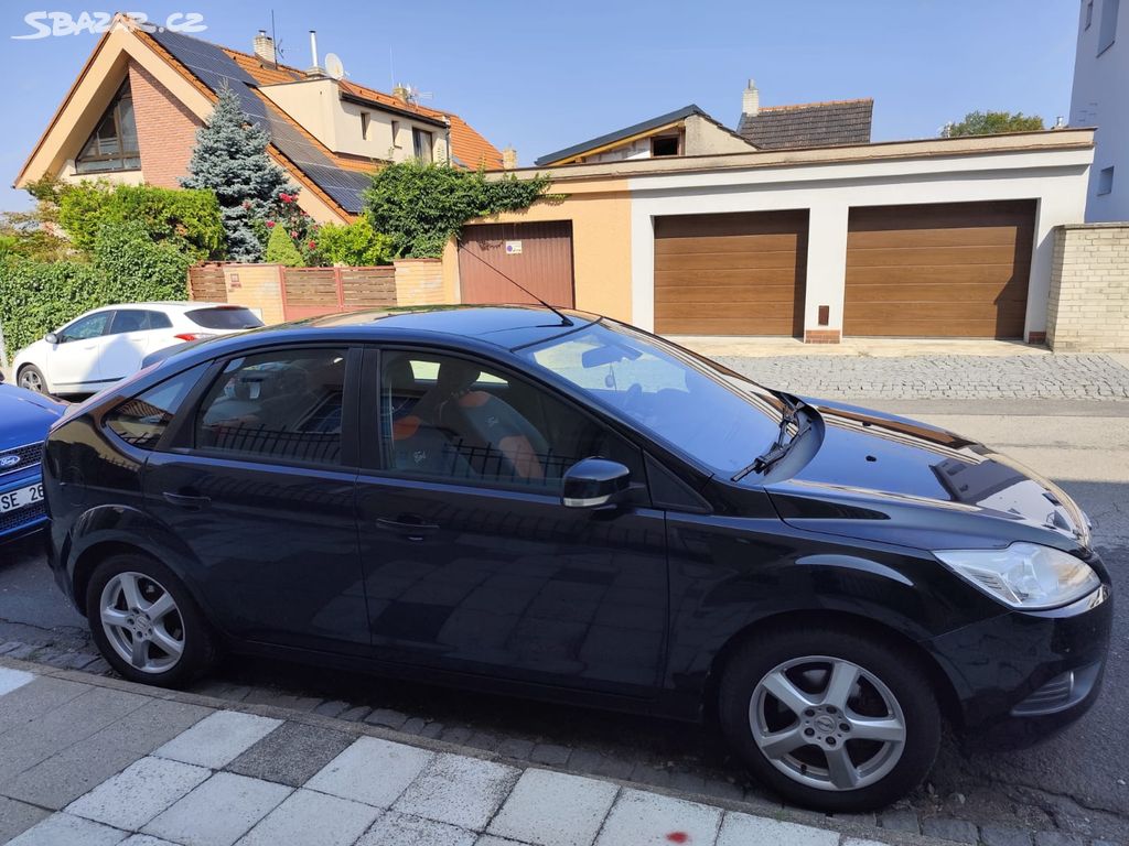 Ford Focus 1.6 benzín 85kw/115k r.v.2010