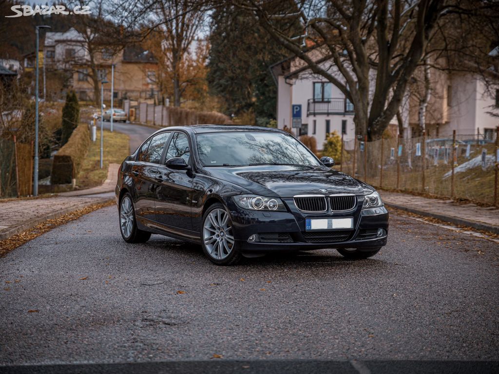 BMW e90 320i