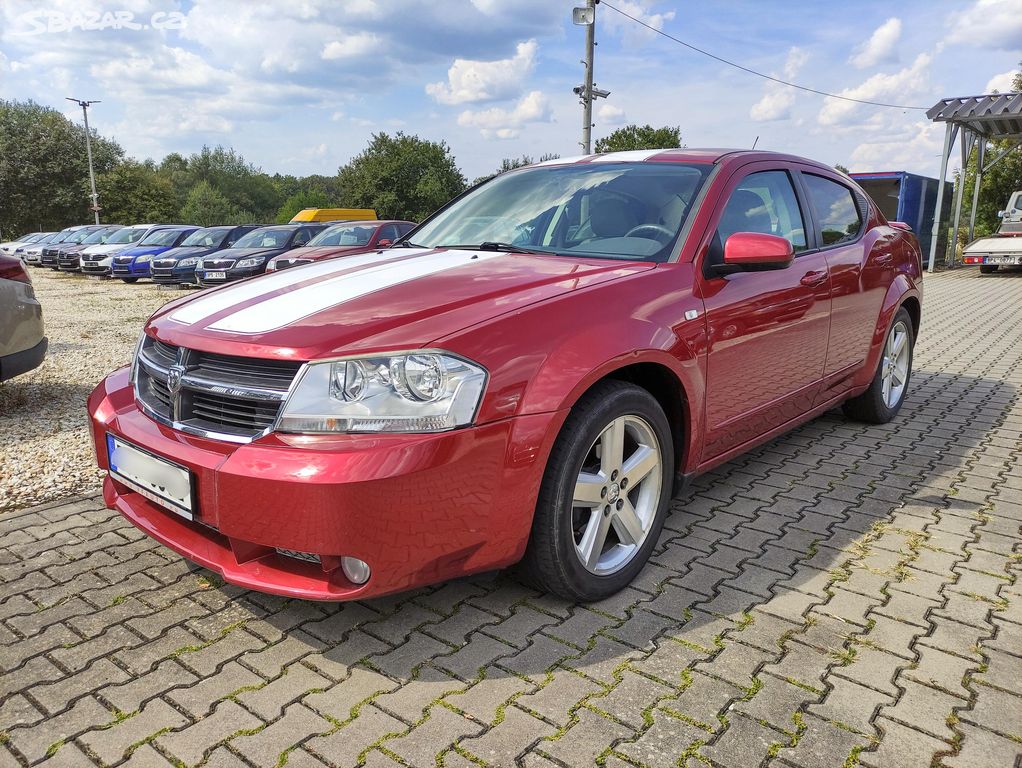 DODGE AVENGER 2,7i V6 137KW AUTOMAT,DVD,NAVI,ALU