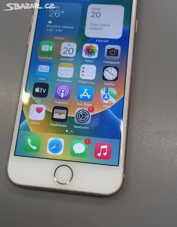 Prodam Apple iPhone 8 64gb gold