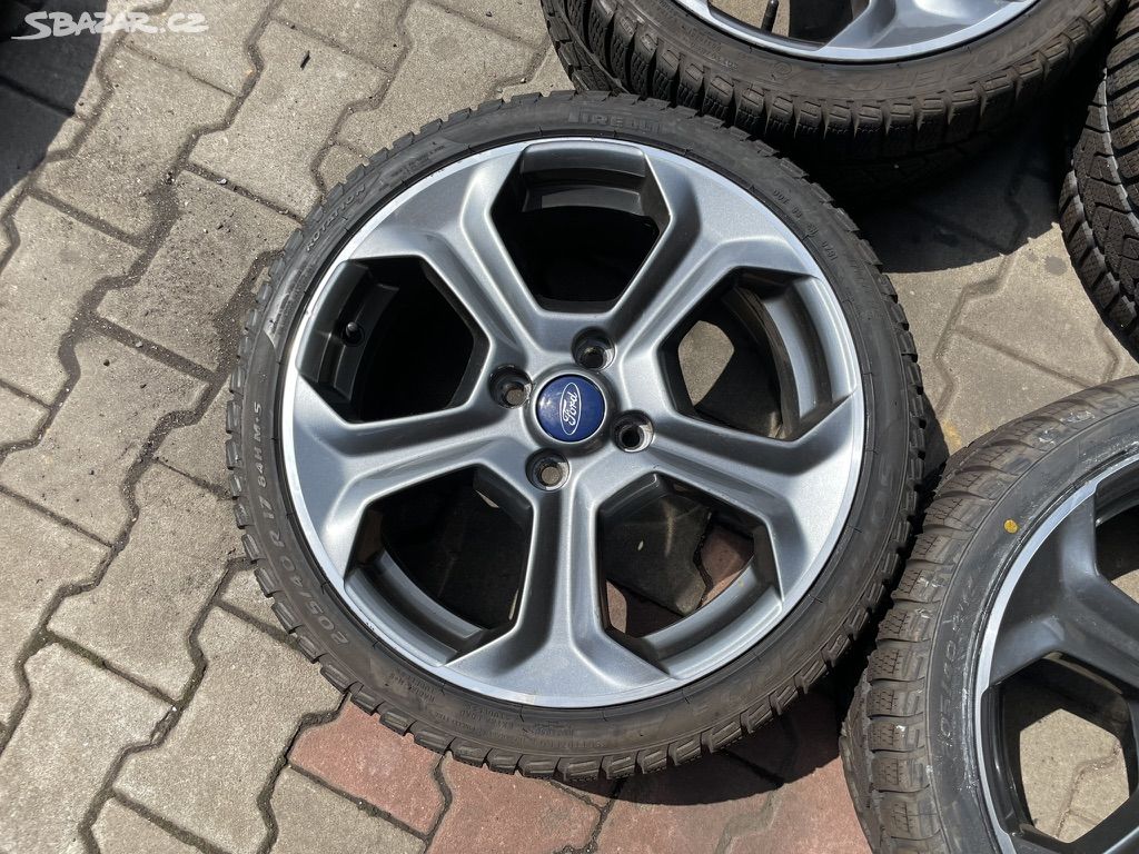 zimní originální sada FORD FIESTA 6 s TPMS