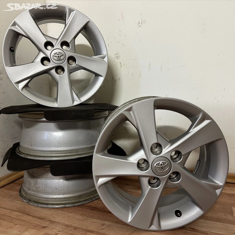 TOYOTA COROLLA/AVENSIS 5x114,3 R16 ET45 (6,5Jx16)