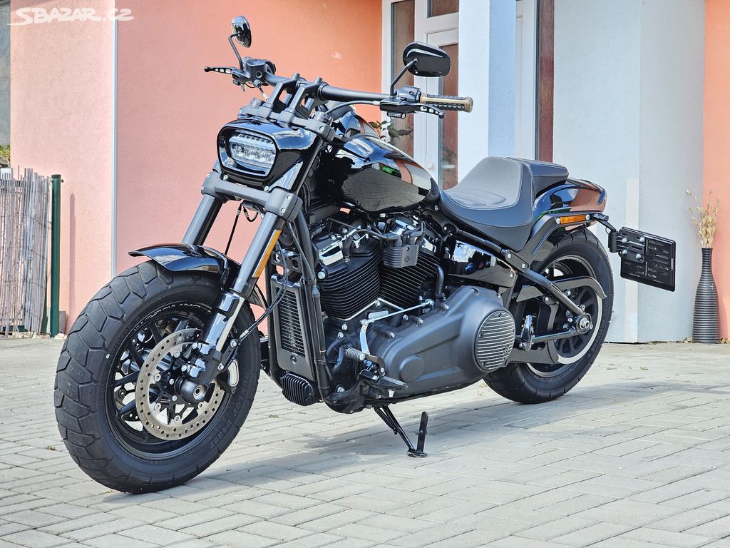 Harley Davidson fxfbs Softail Fat Bob 114,původ ČR