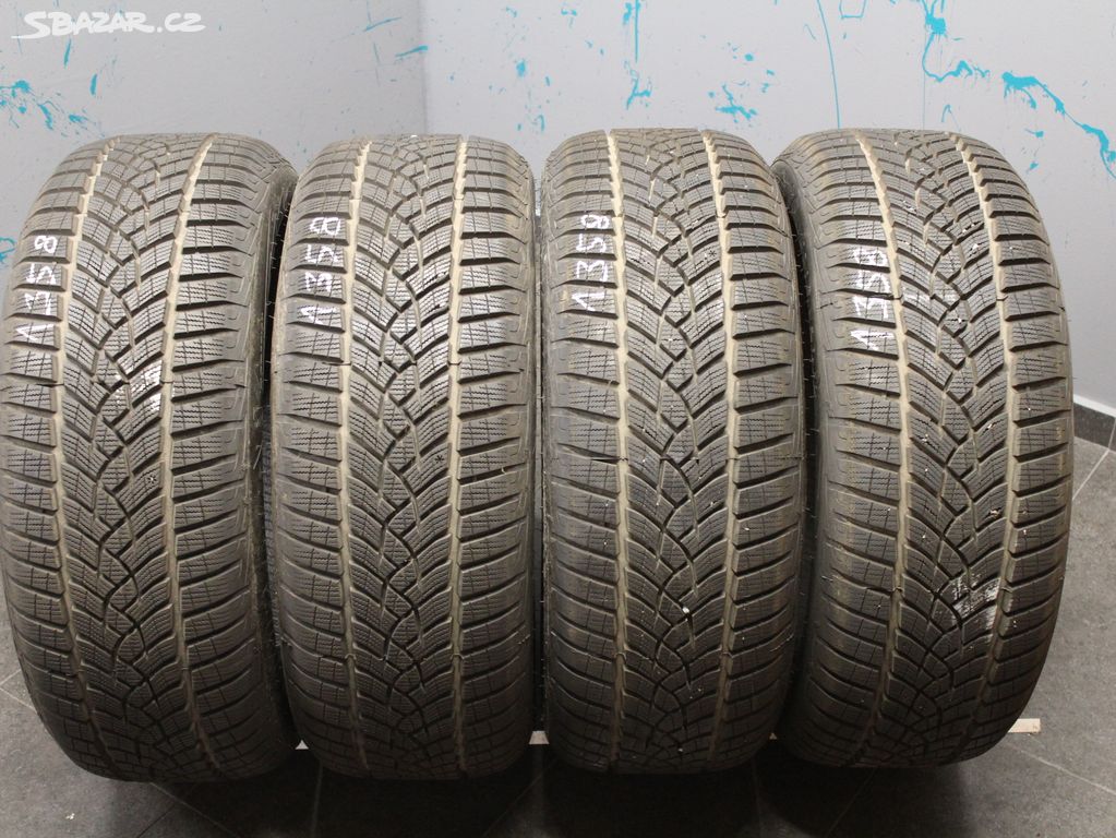 Z1358 Zimní zánovní sada Goodyear 225/55/17