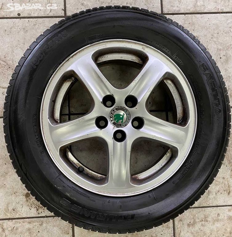 Sada originál ŠKODA 6x15" ET38, 5x100x57 Saetta