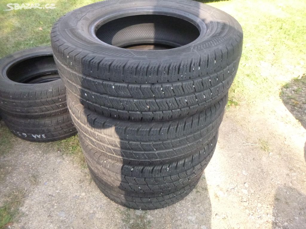 4x zimní pneu barum 215/70 r15C (7,5-8,5 mm)