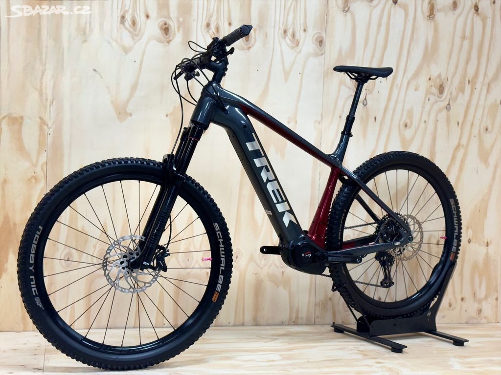 Trek Powerfly 7 Carbon kolo E-horské XT 2021