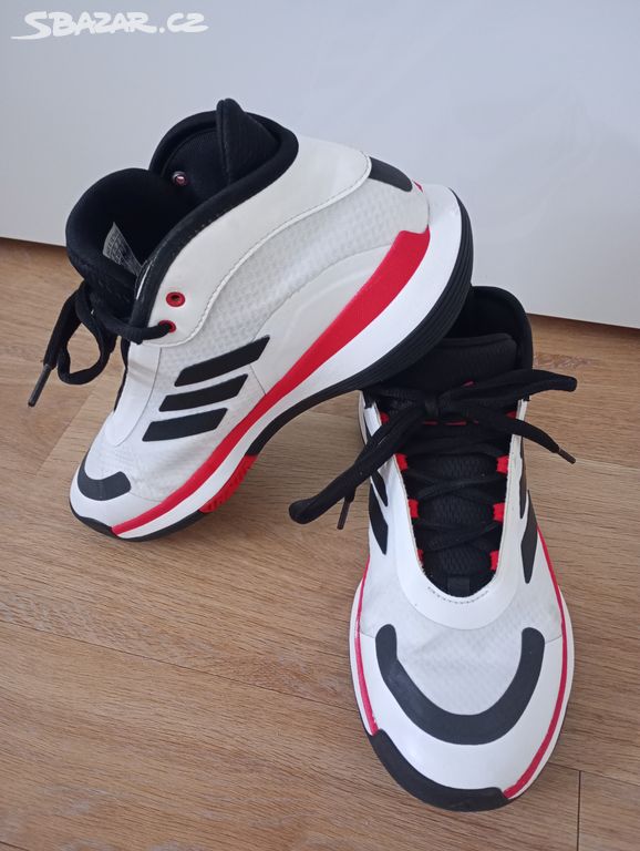 adidas BOUNCE LEGENDS vel. 42 2/3 (27 cm)