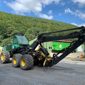 Obrázek k inzerátu: Harvestor JOHN DEERE 1270D eco III.