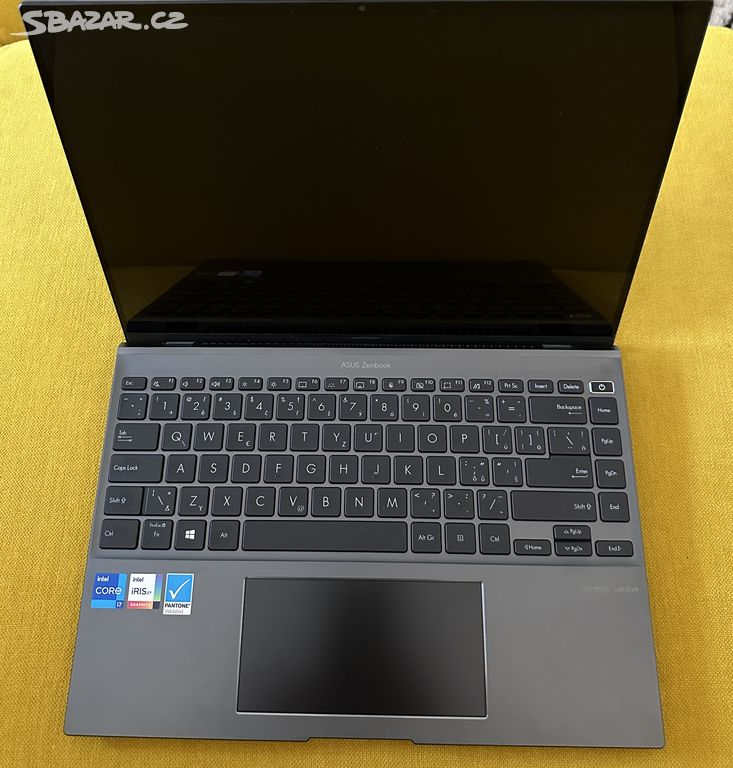 Asus Zenbook UX5400EA