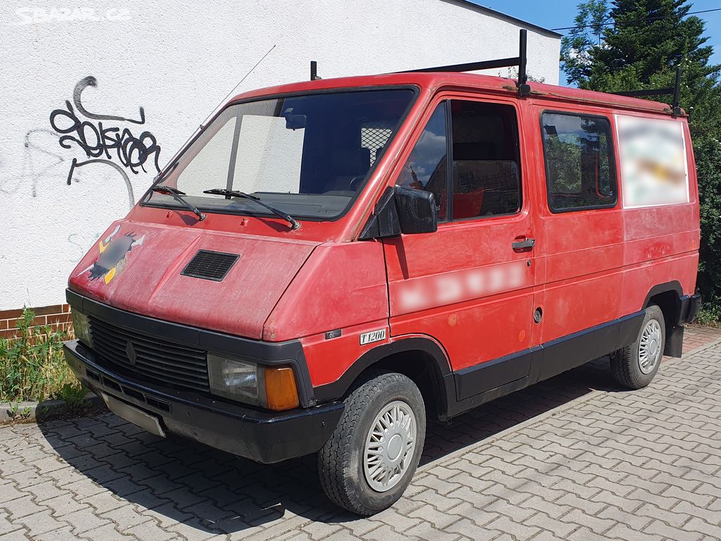 Renault Trafic, typ T9X8