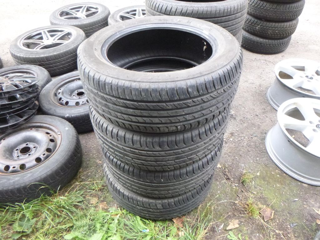 4x letní pneu nokian 205/55 r16 (7-7,5 mm)