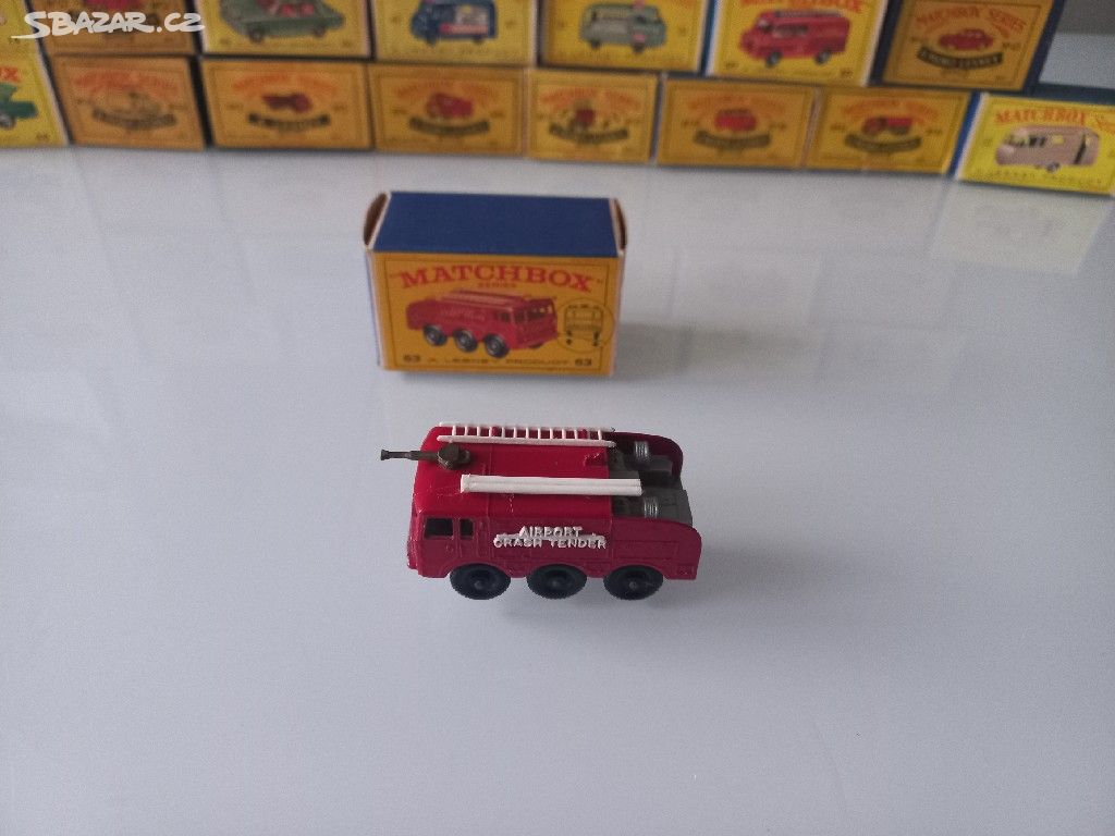 Matchbox rw no.63 Fire Fighting Crash Tender