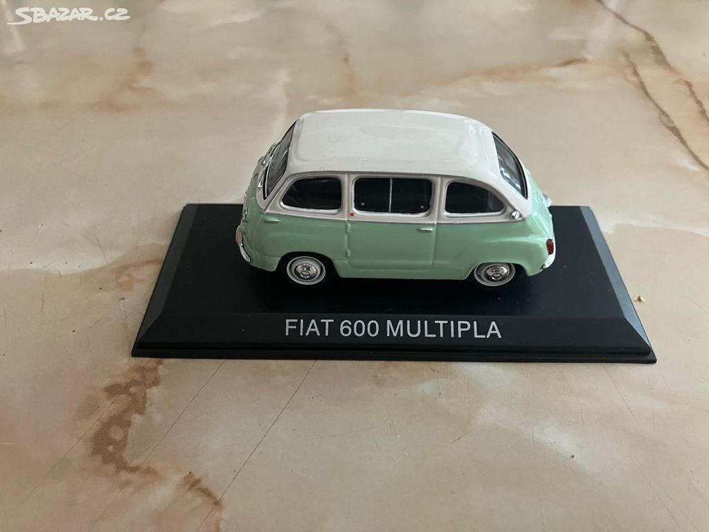 Fiat 600 Multipla - Legendární Automobily