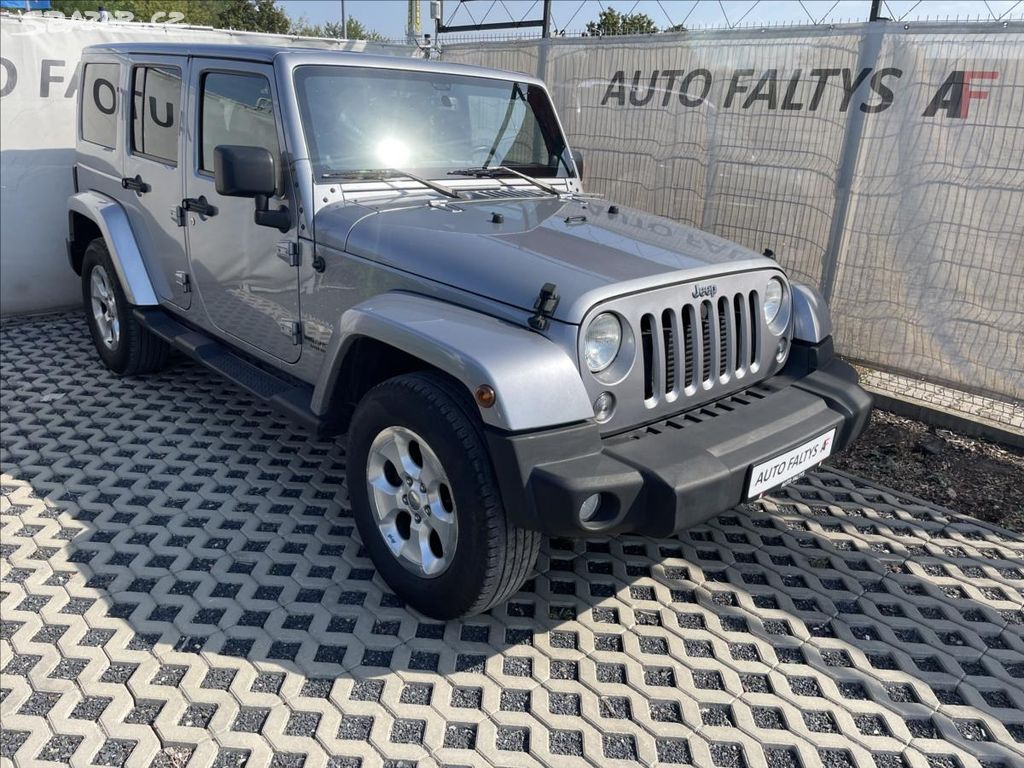 Jeep Wrangler, 2,8 CRD Unlimited Sahara Auto