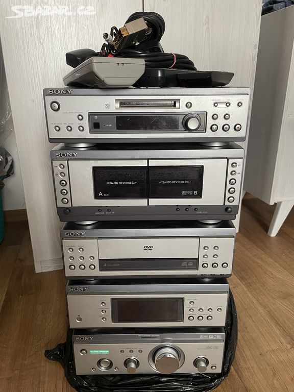 Hifi soustava Sony.