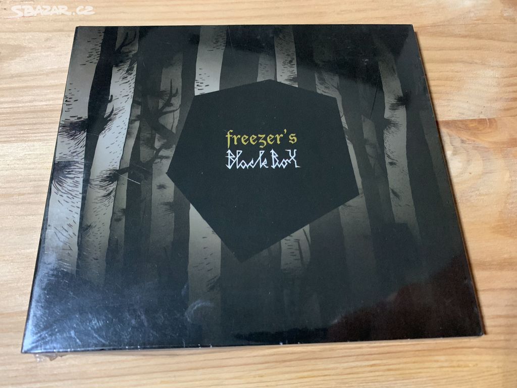 CD Freezer - Black Box