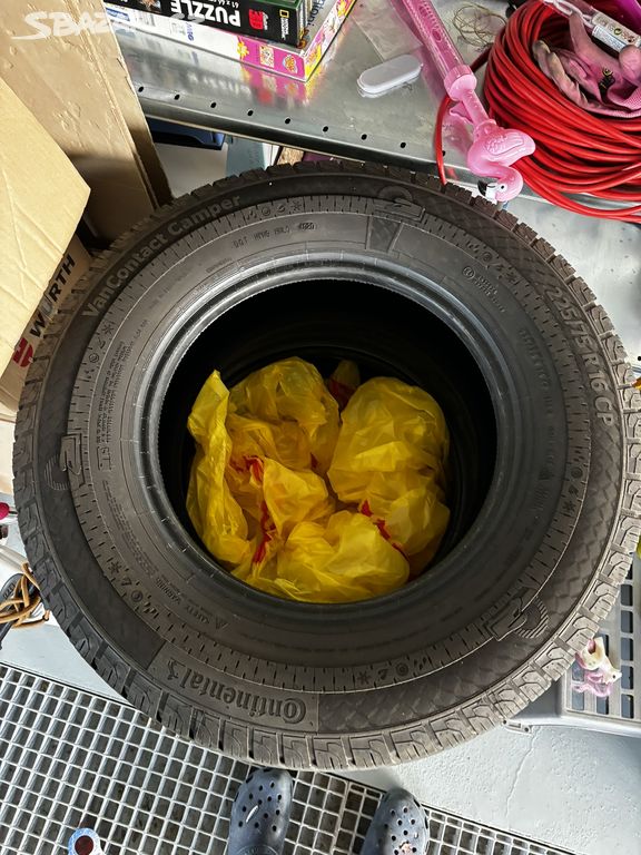 Pneu na obytný vůz 225/75 R16 CP 118 R