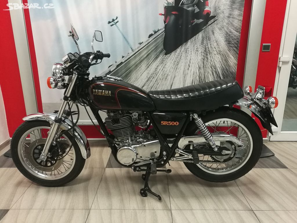 Yamaha SR500