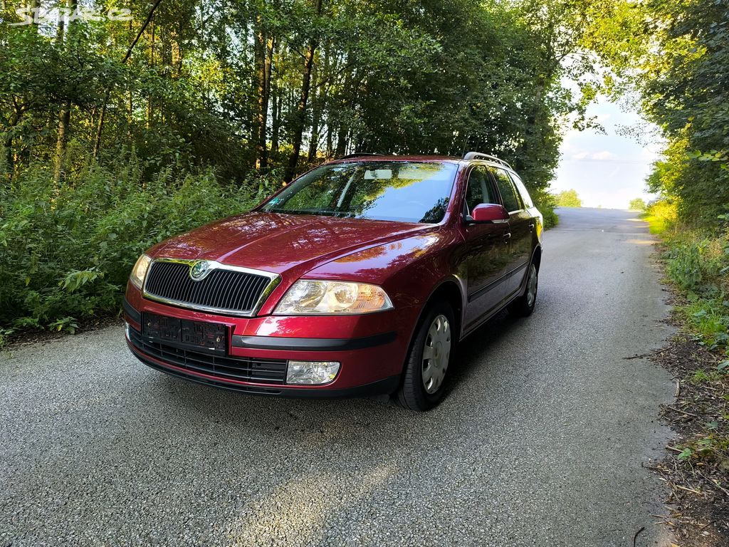 Škoda Octavia 2 1.6mpi, pěkný stav, 1.majitel