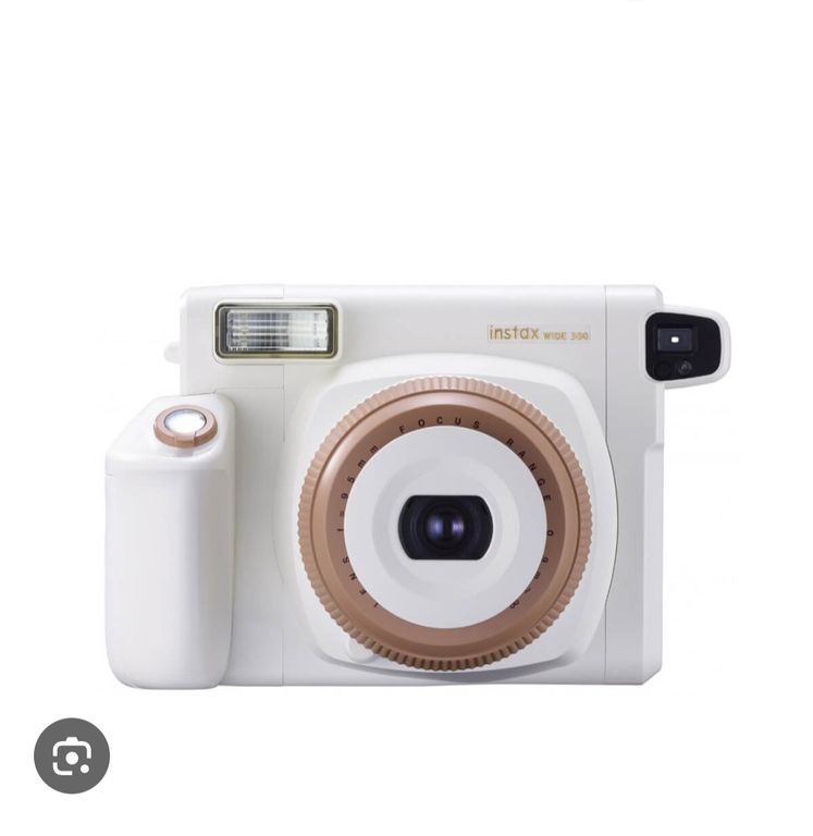 instax wide instantní fotoaparát