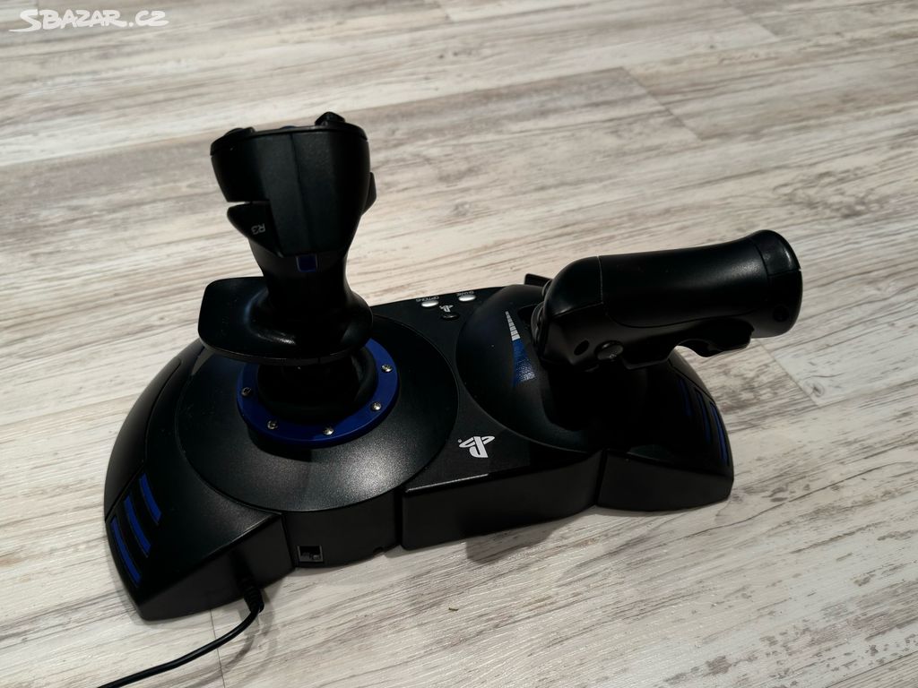 Thrustmaster T.Flight Hotas 4