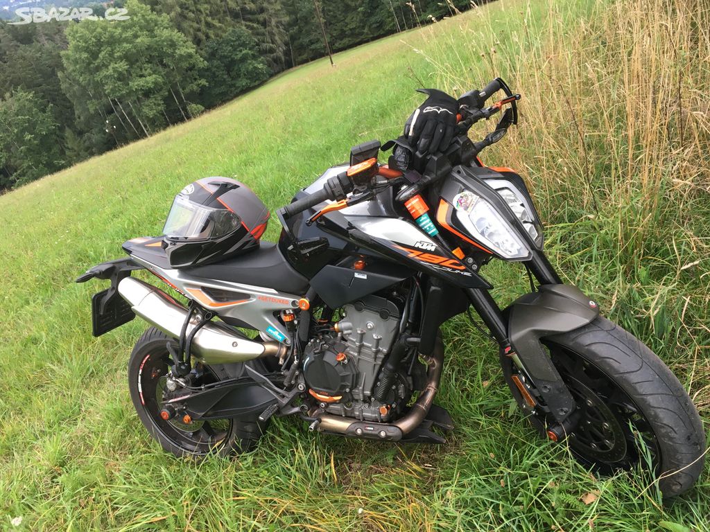 Prodej dily KTM DUKE 790.