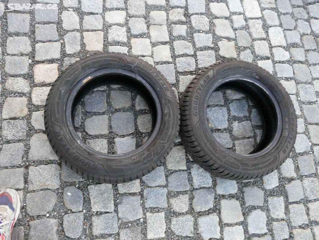 ZIMNÍ PNEU GOOD YEAR 185/60R14