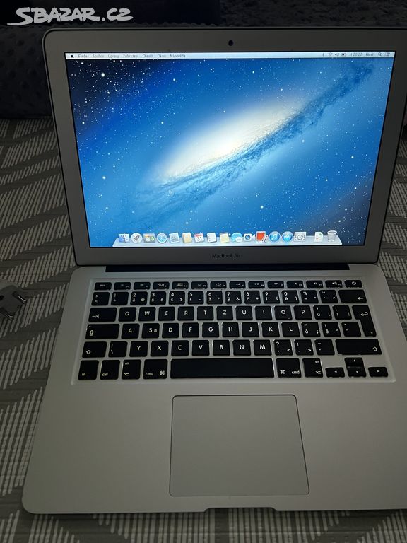 MacBook Air5,2 - nová originální baterie, bez vad