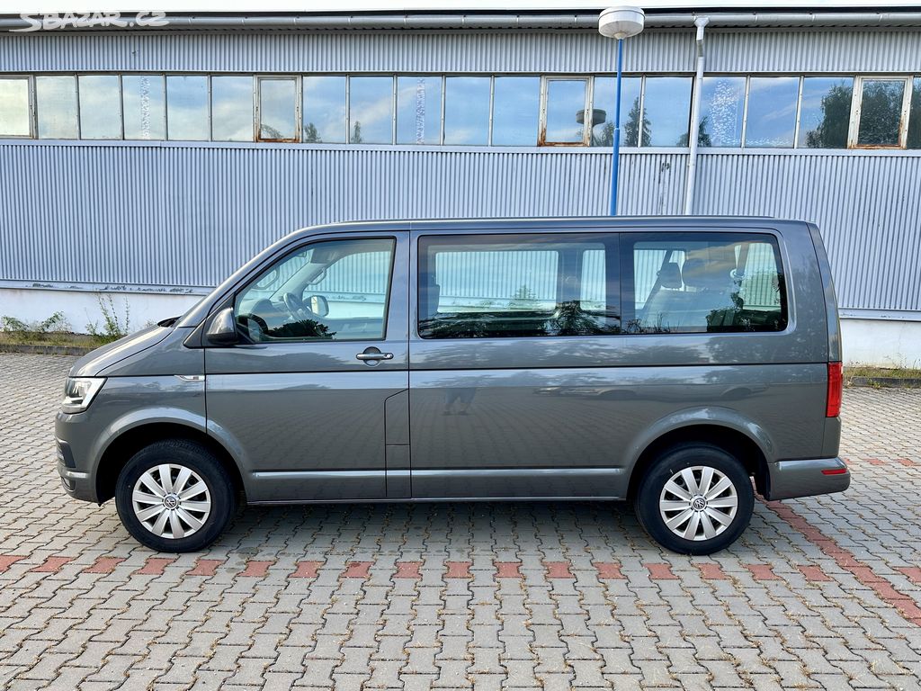 VW Transporter kombi