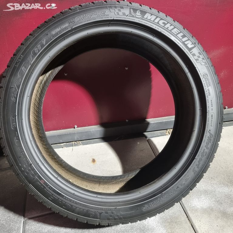 17"HEZKÁ LETNÍ PNEU"KUSOVKA" 205/45,R-17" MICHELIN