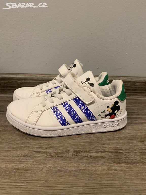 Dětské tenisky Mickey Adidas.