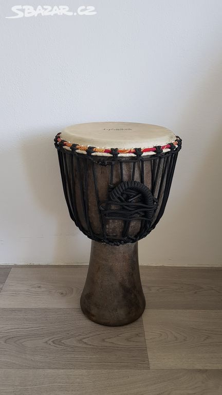 Djembe 12" (30cm) - téměř nehraný vč. obalu