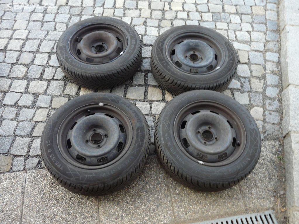 ZIMNÍ PNEU + DISKY 185/65R15 PEUGEOT 15" CITROEN