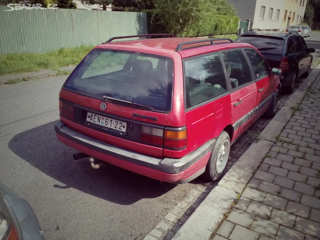 VW Passat b3 1.6td 59kw - fotka 2