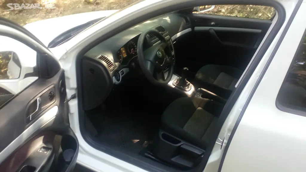 Škoda Octavia combi II 1.6i 75 kW+LPG rv 2010-TOP - fotka 3