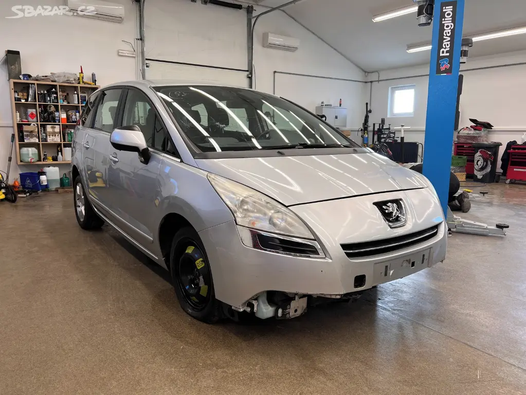 Peugeot 5008 1.6HDi 80kW