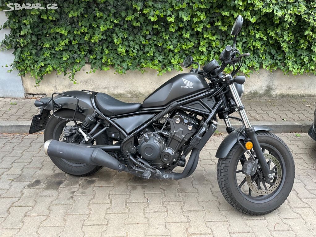 Motorka Honda Rebel 500 vč padacích rámů